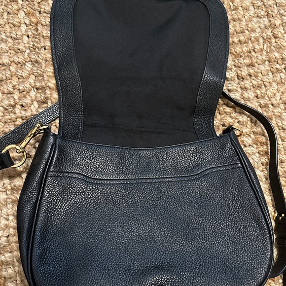 Black Marc Jacobs crossbody purse - Picture 7 of 7